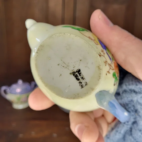 Hand-Painted Floral Luster Ware Tea Set in Lavender and Cream - Picture 10 of 12